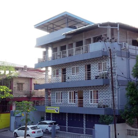 Hilton Garden Homestay Port Blair Buitenkant foto